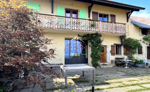Haus in Collonges-sous-Salève, Auvergne-Rhone-Alpen, Frankreich 1