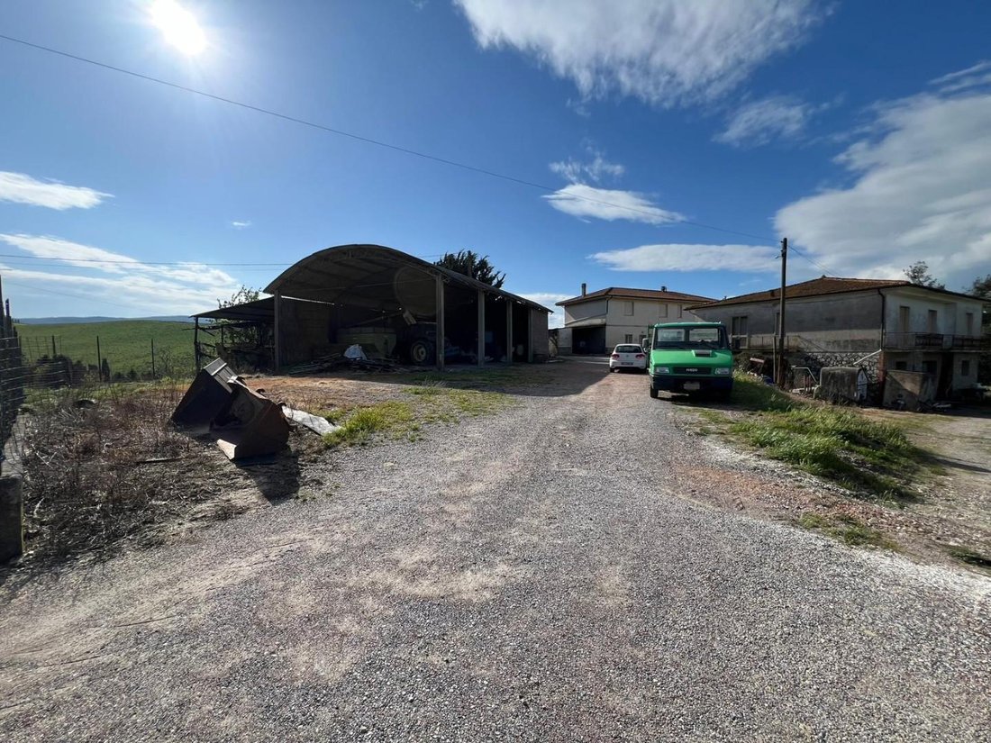 Country House in Crespina, Tuscany, Italy 4 - 15505483