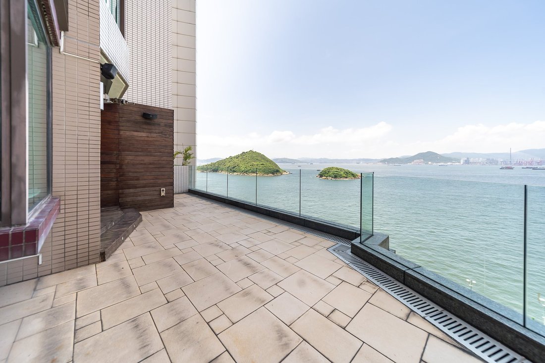 Apartment in Western / Kennedy Town, Hong Kong 1 - 14583660