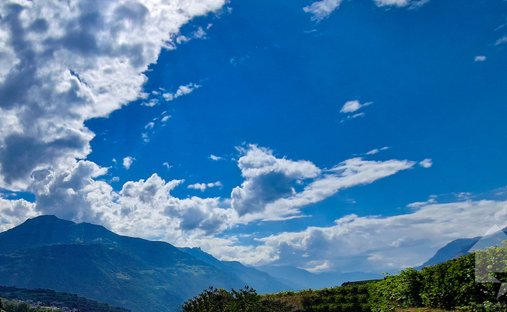 Terreno a Savièse, Vallese, Svizzera 1