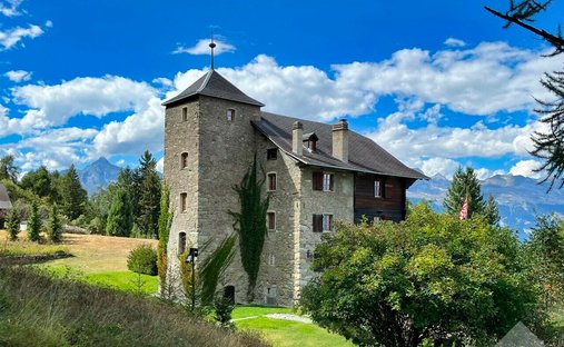 House in Sion, Valais, Switzerland 1