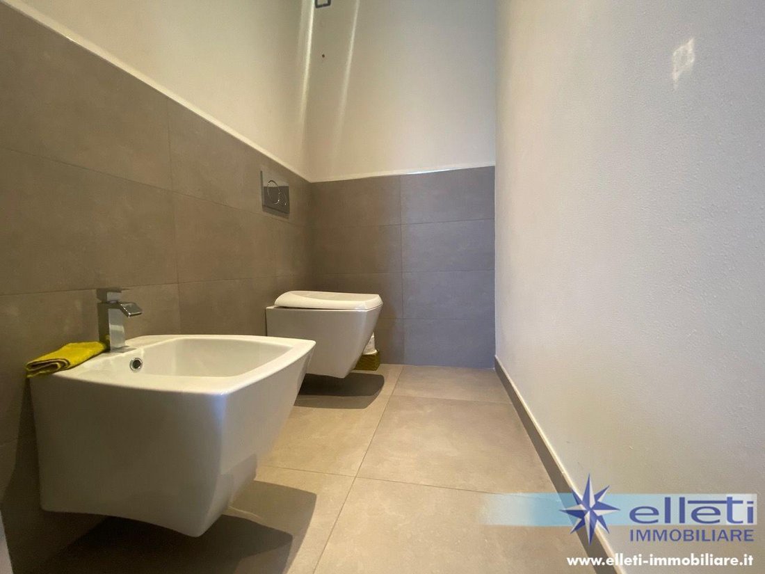 Country House in Center, Massa, Italy 5 - 15505484