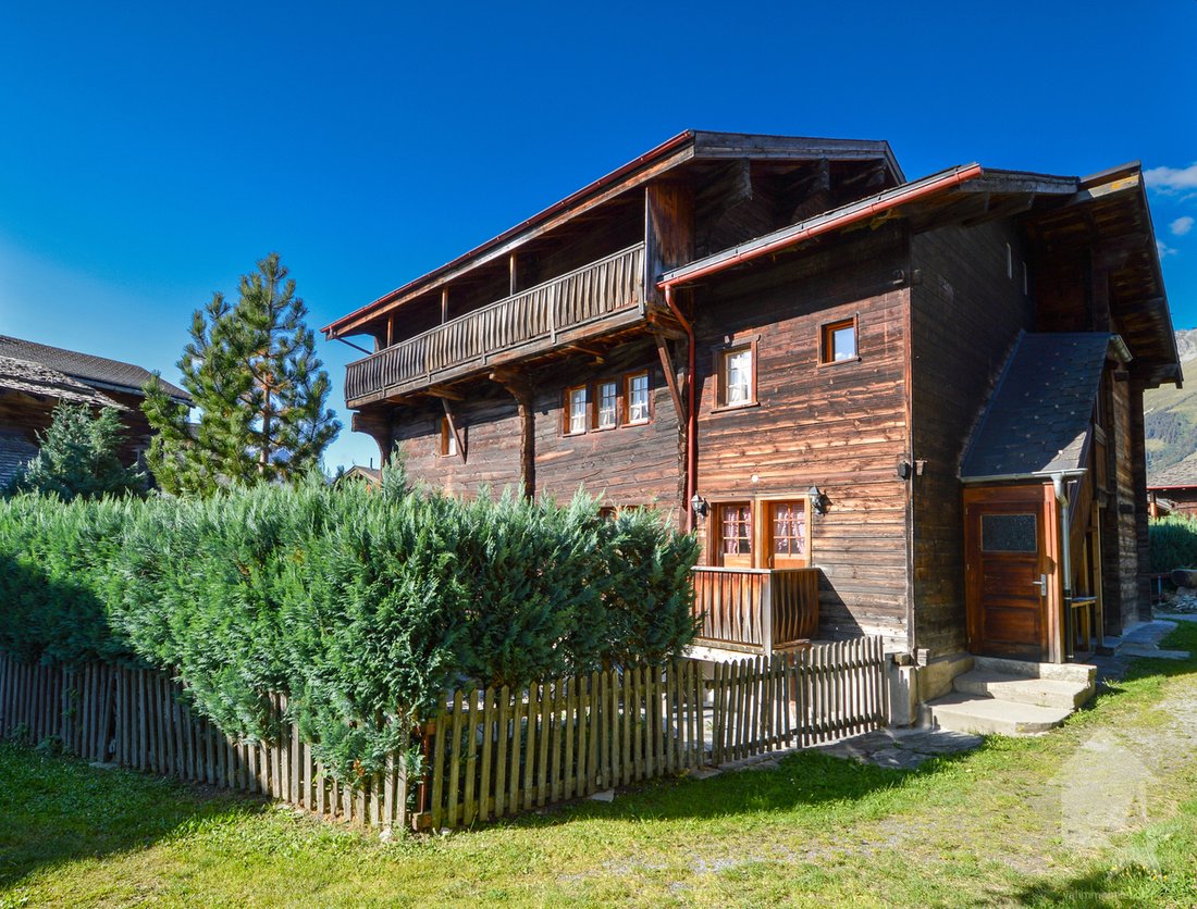 House in Bellwald, Valais, Switzerland 3 - 14727485