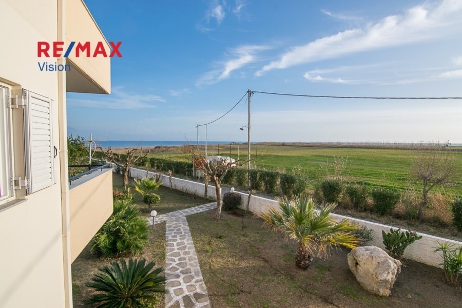 Condo in Koinotita Galata, Chalkeia, Greece 3 - 15504799
