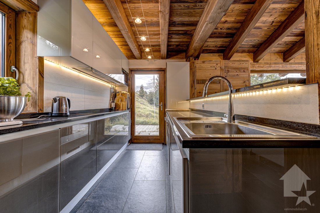 Chalet in Riddes, Valais, Switzerland 5 - 15122724