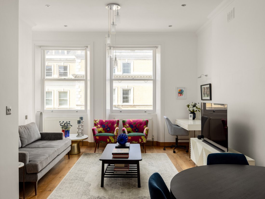 Apartment in Campden Hill, Kensington And Chelsea, England 1 - 15501563