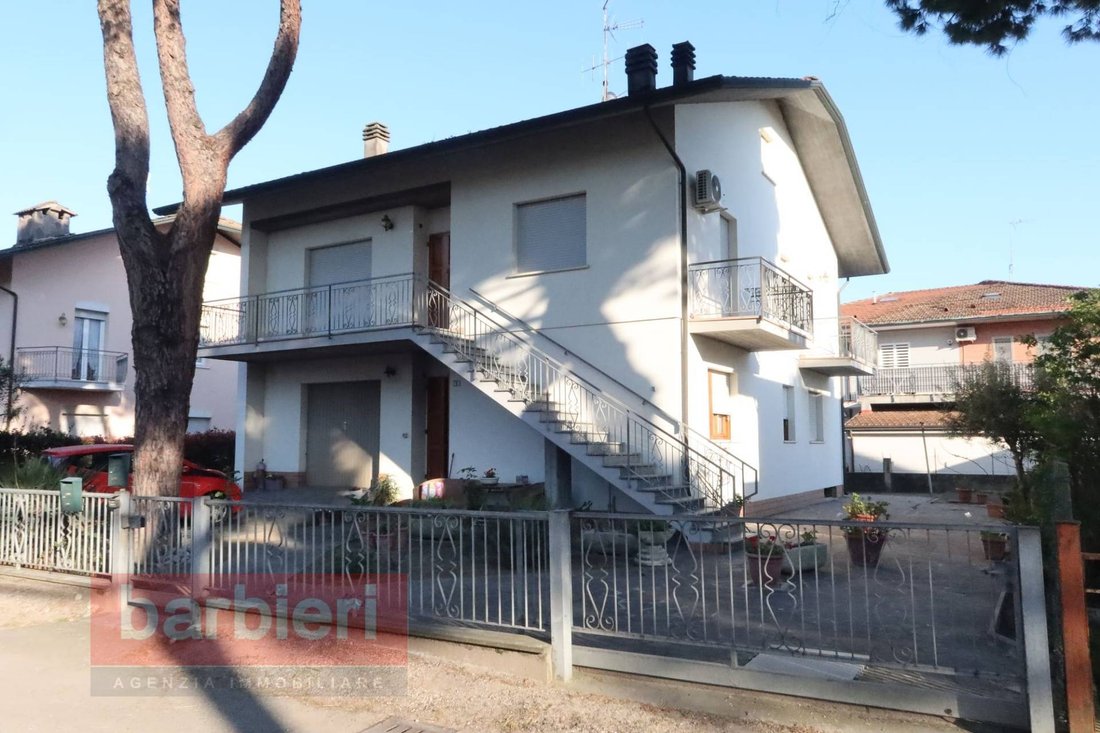 Villa in Center, Cervia, Emilia-Romagna 2 - 15505711