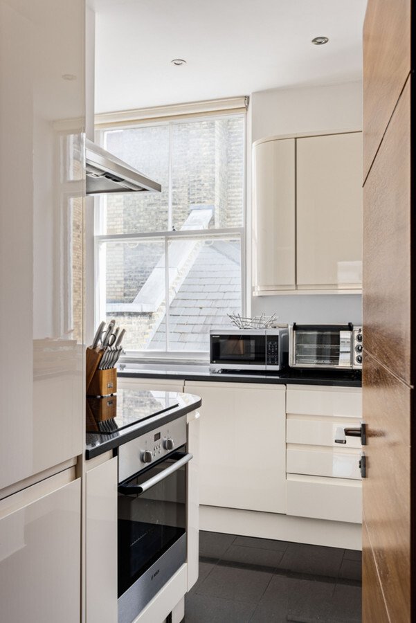 Apartment in Campden Hill, Kensington And Chelsea, England 4 - 15501563