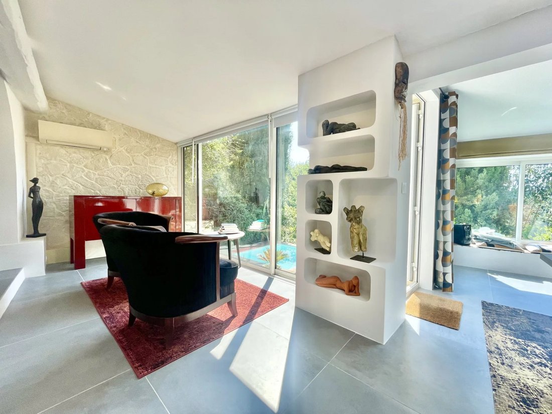 House in Centre-Haut de Cagnes, Cagnes-sur-Mer, France 4 - 15502699