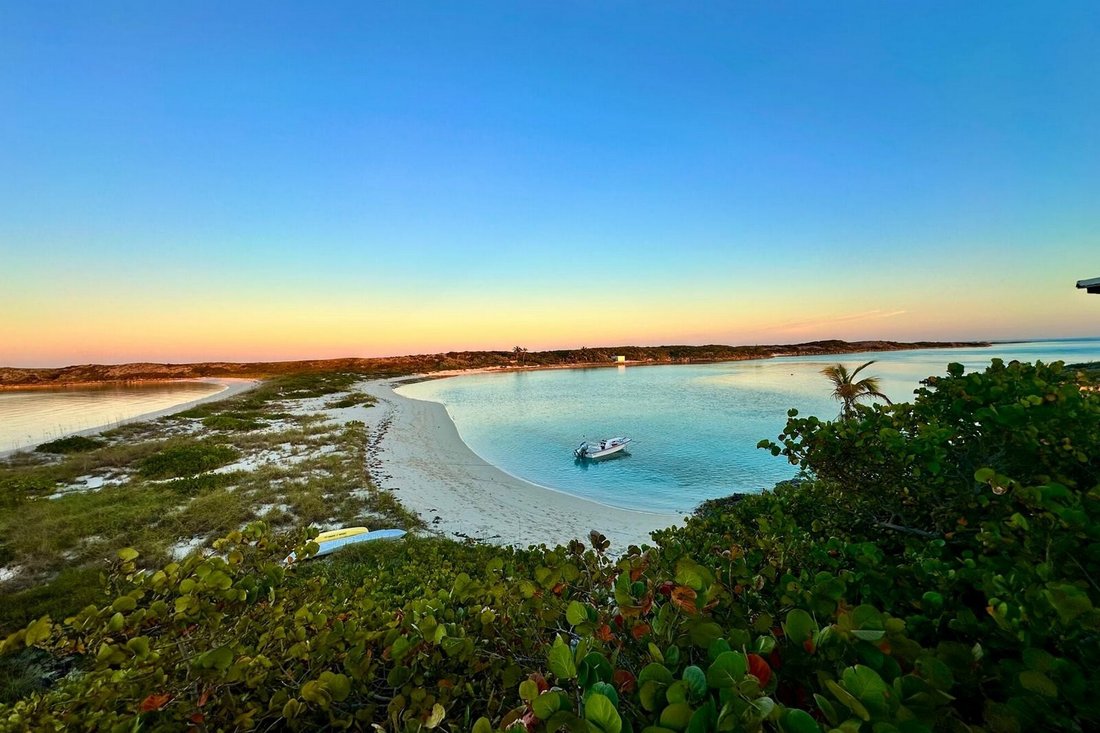Private Island in Exuma Cays, Bahamas 5 - 15506243