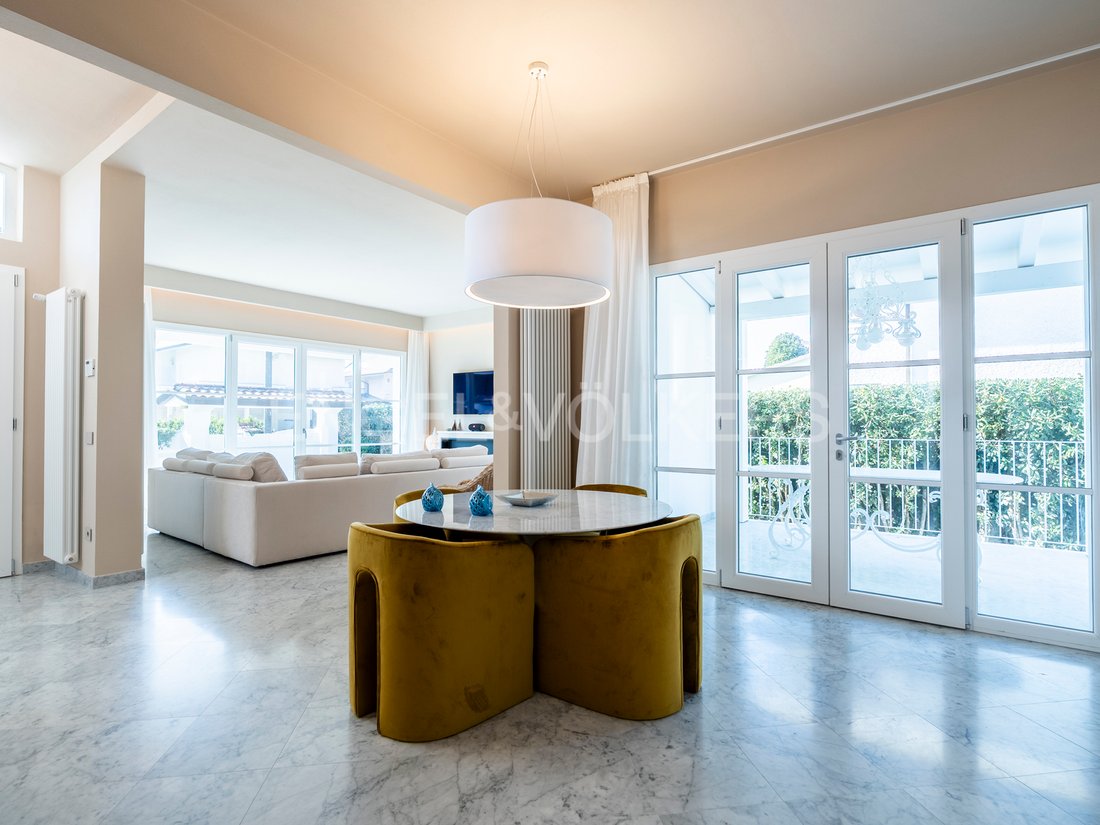 Villa in Fiumetto, Pietrasanta, Italy 1 - 15507586