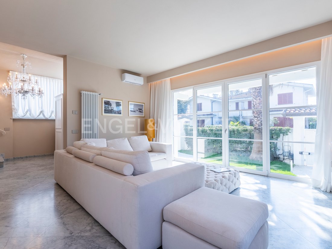 Villa in Fiumetto, Pietrasanta, Italy 4 - 15507586