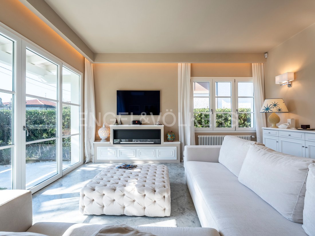 Villa in Fiumetto, Pietrasanta, Italy 5 - 15507586