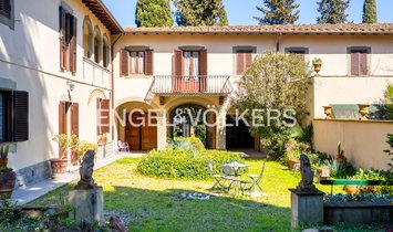 Villa in Isolotto, Florence, Italy 1