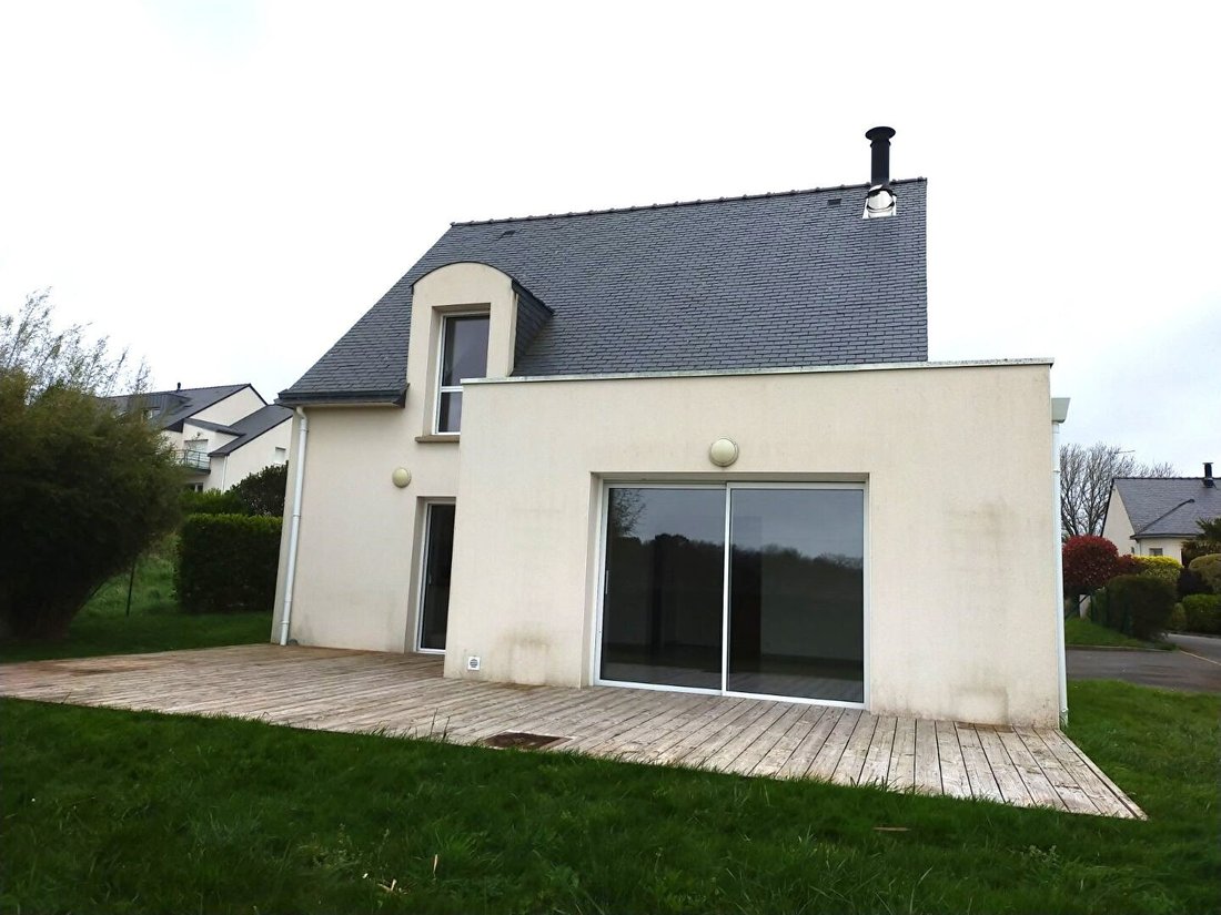 House in Bourg, Guidel, France 1 - 15501990