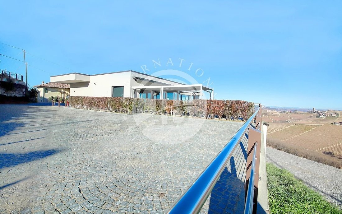 Estate in Alba, Piedmont, Italy 3 - 15508000