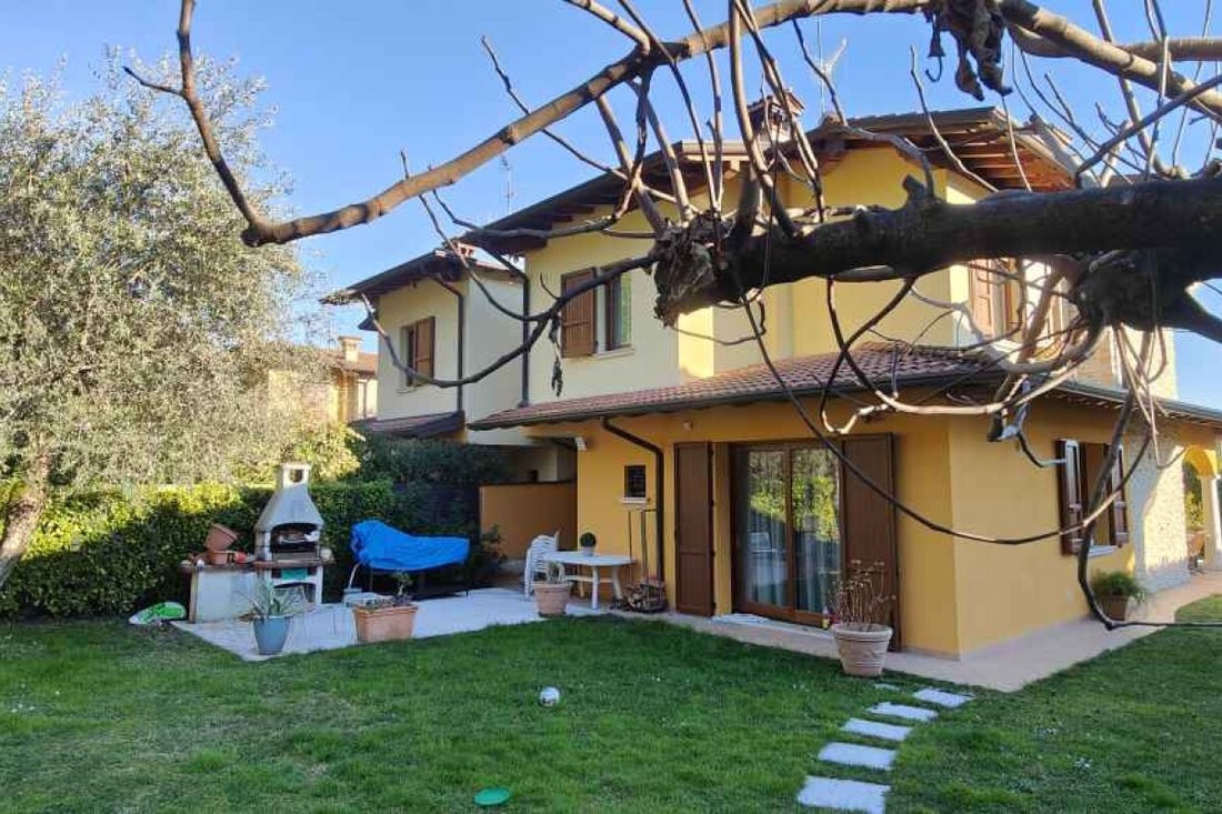 Villa in Salo, Lombardy, Italy 5 - 15508125