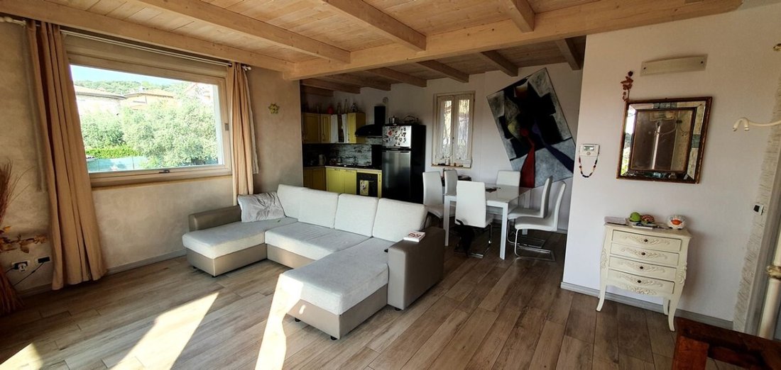 Villa in Historic Center, Padenghe sul Garda, Lombardy 2 - 15508017