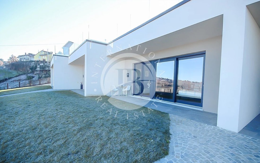 Estate in Alba, Piedmont, Italy 4 - 15508000