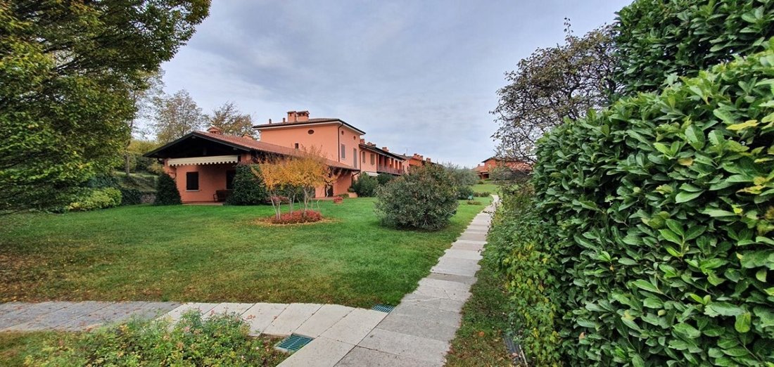 Villa in Soiano del Lago, Lombardy, Italy 1 - 15507948