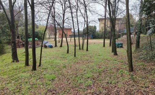 Land in Salo, Lombardy, Italy 1