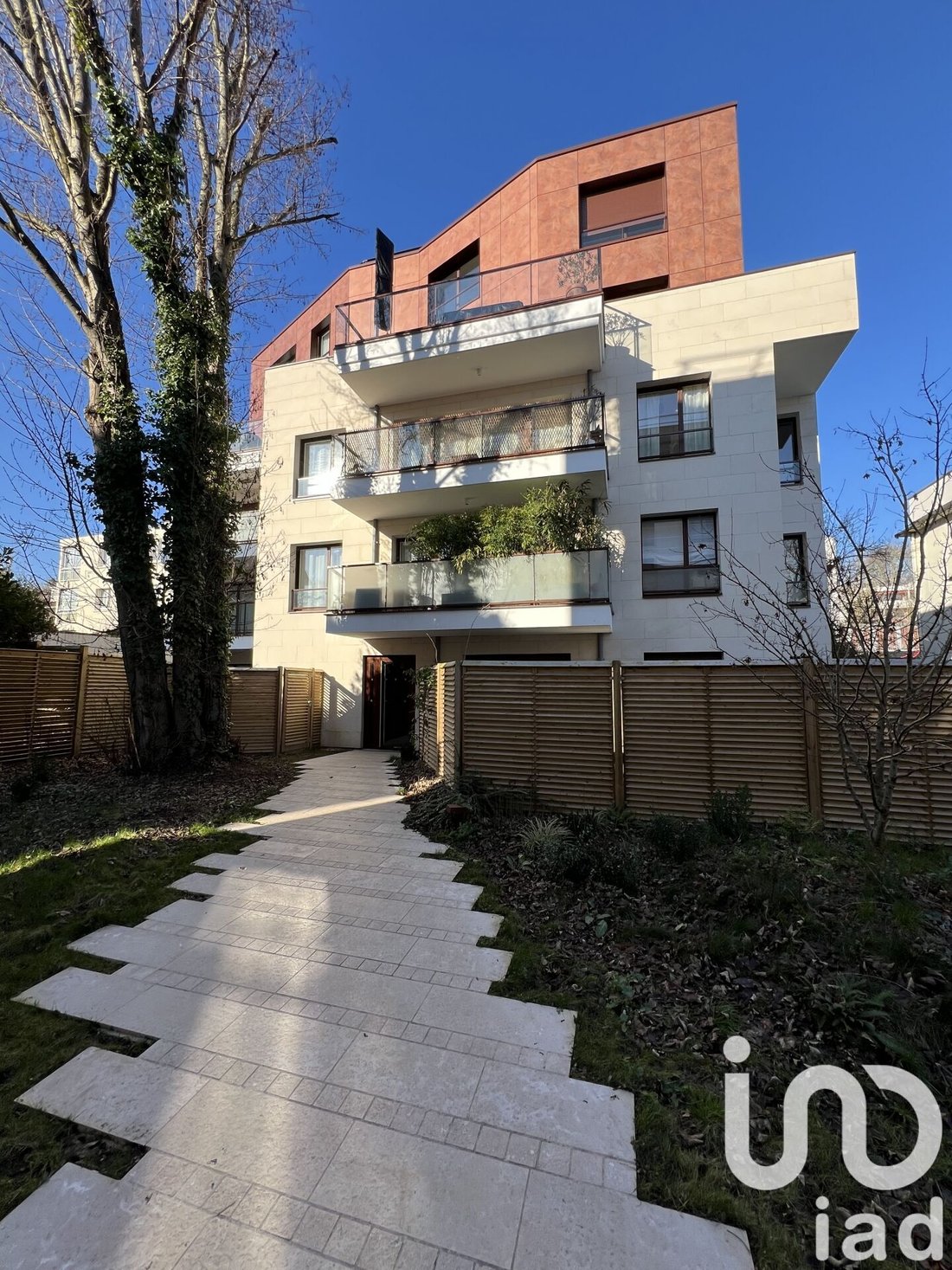 Apartment in Garches, Île-de-France, France 1 - 15510305