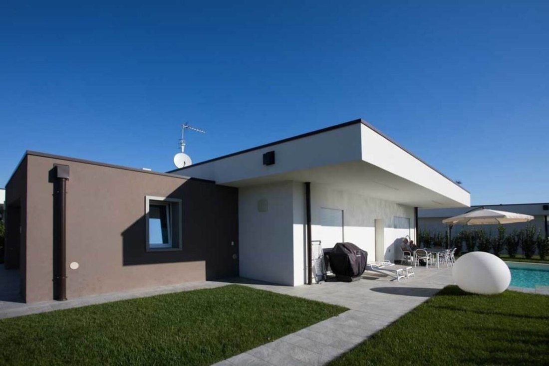 Villa in Historic Center, Lonato del Garda, Lombardy 3 - 15508089