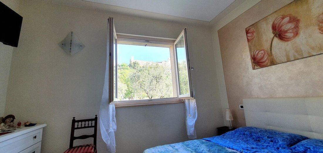 Villa in Historic Center, Padenghe sul Garda, Lombardy 3 - 15508017