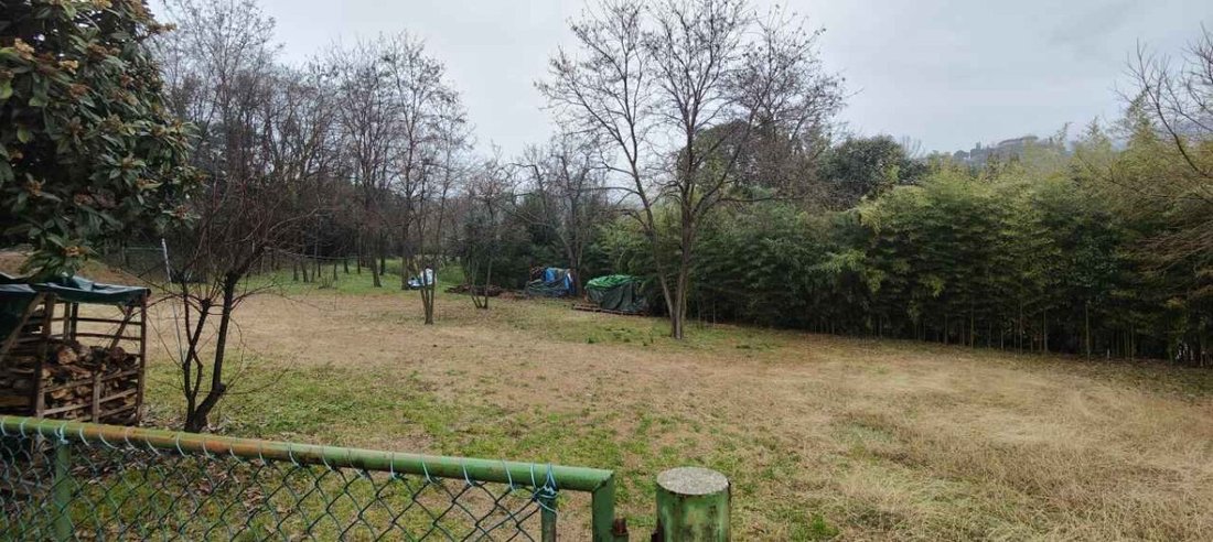 Land in Salo, Lombardy, Italy 3 - 15508168