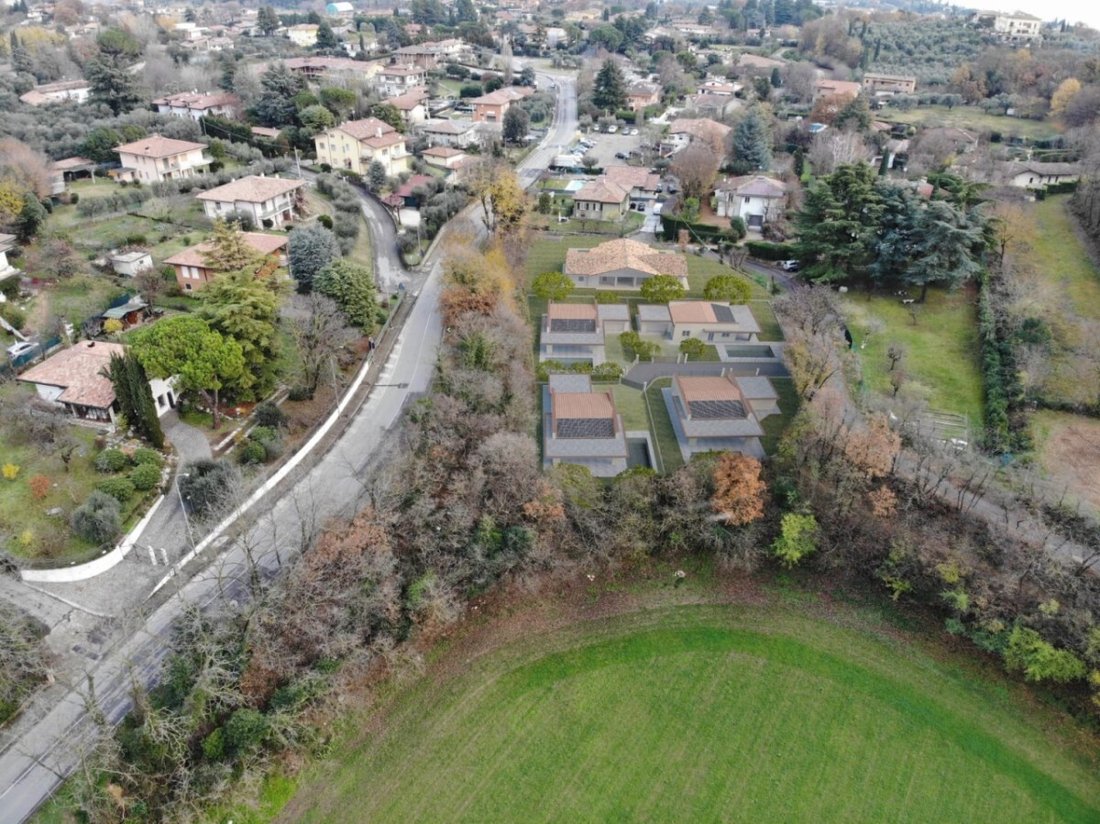 Villa in Soiano del Lago, Lombardy, Italy 4 - 15508164