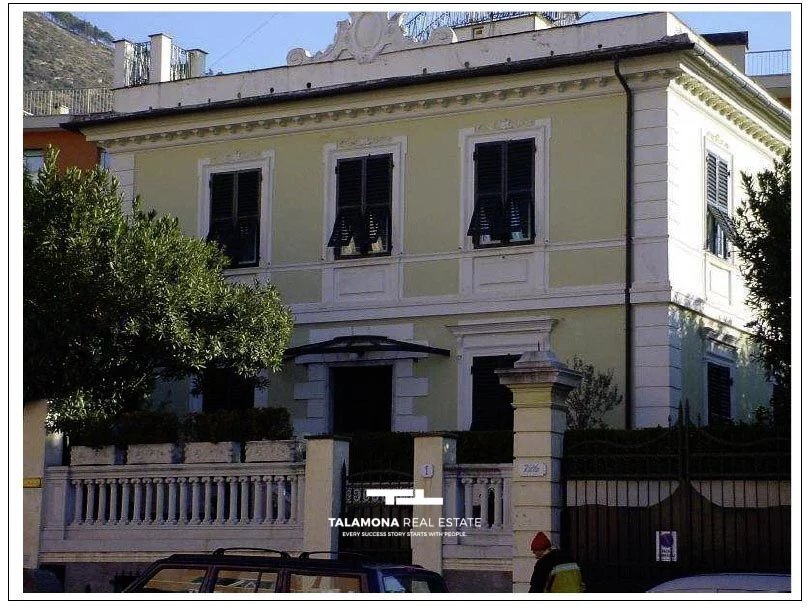 House in Rapallo, Liguria, Italy 1 - 15509272