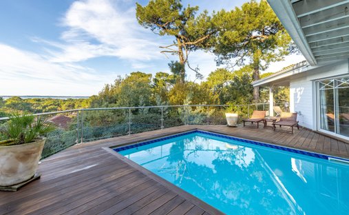 House in Le Pyla, La Teste-de-Buch, France 1