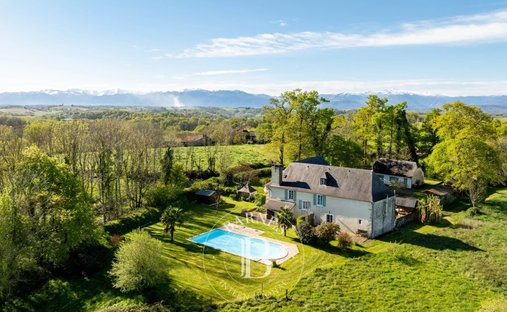 Farm Ranch in Navarrenx, Nouvelle-Aquitaine, France 1