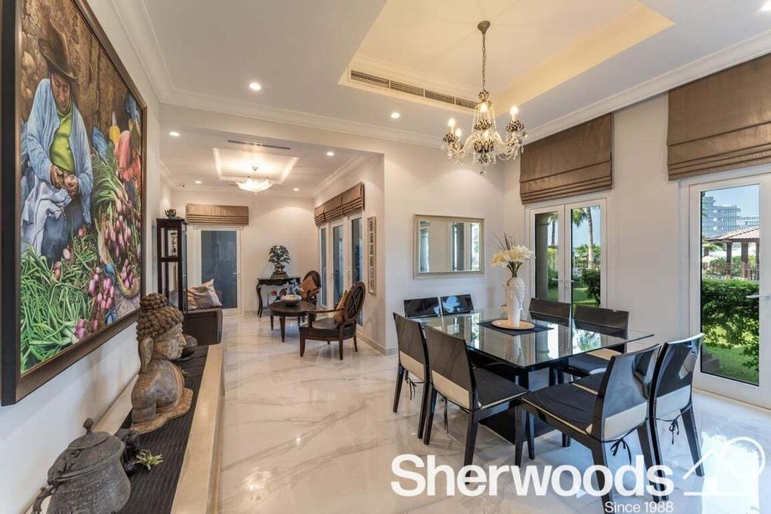 Villa in Palm Jumeirah, Dubai, United Arab Emirates 2 - 15509348