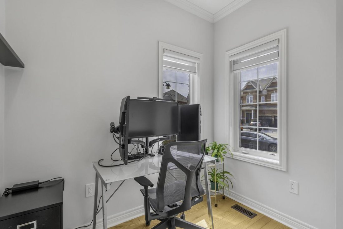 House in Whitchurch-Stouffville, Ontario, Canada 5 - 15510870