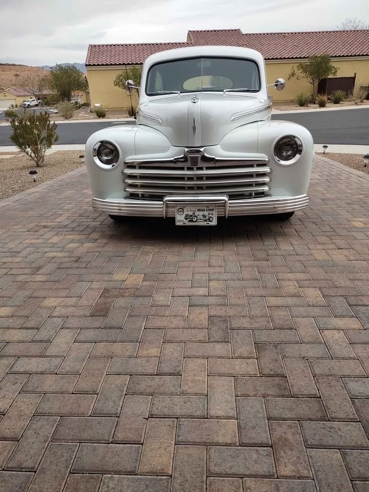 Coupe in Glendale, United States 2 - 15514912
