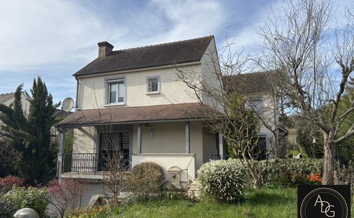 House in Le Val-Saint-Germain, Ile-de-France, France 1