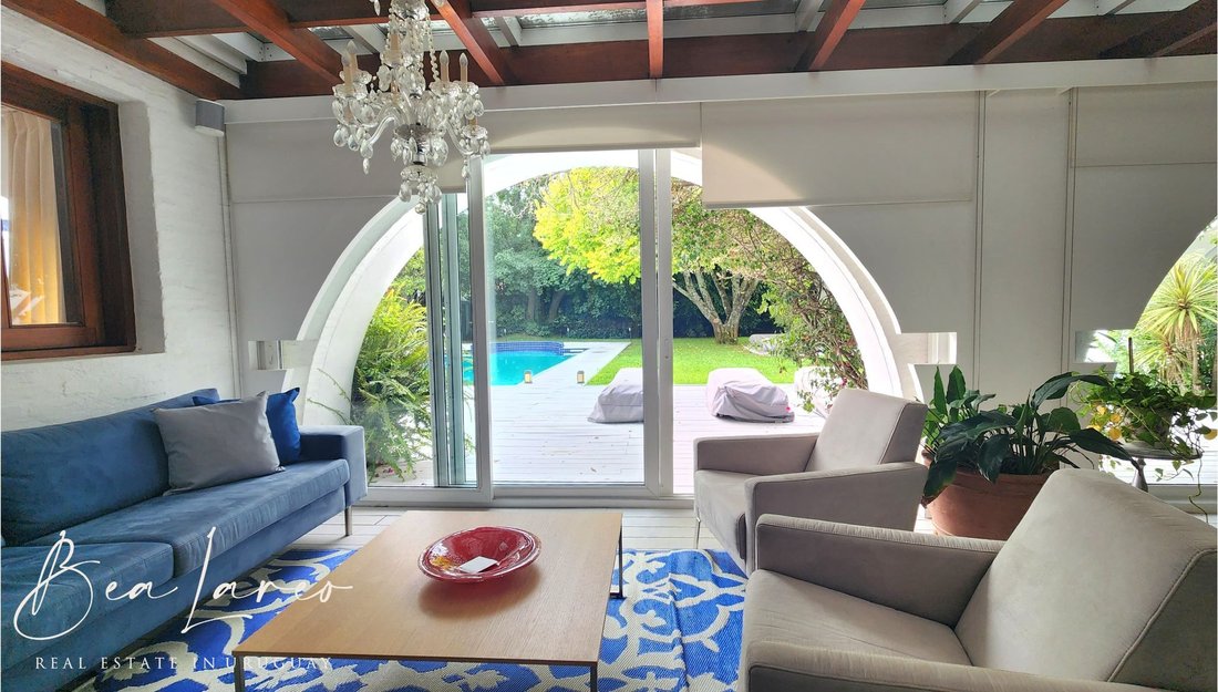 House in Montevideo, Departamento de Montevideo, Uruguay 5 - 15513685