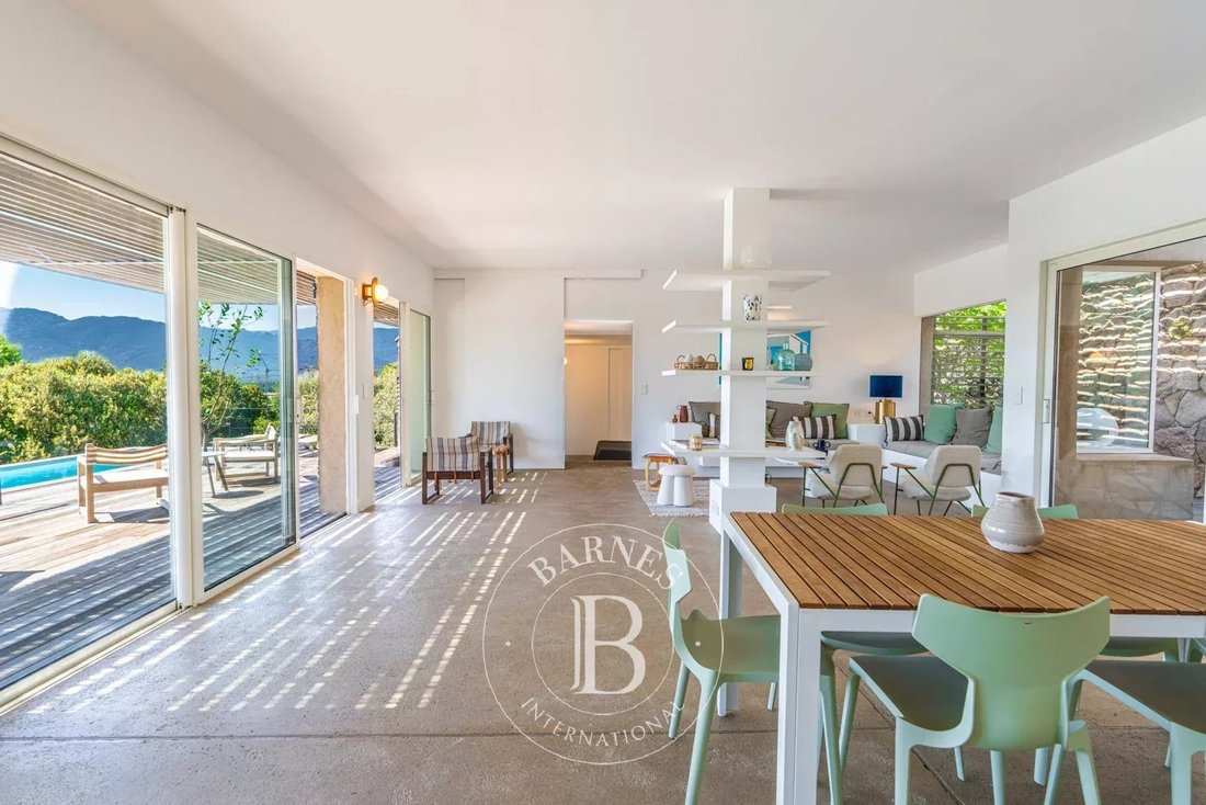 Villa in Lecci, Corsica, France 5 - 12952610