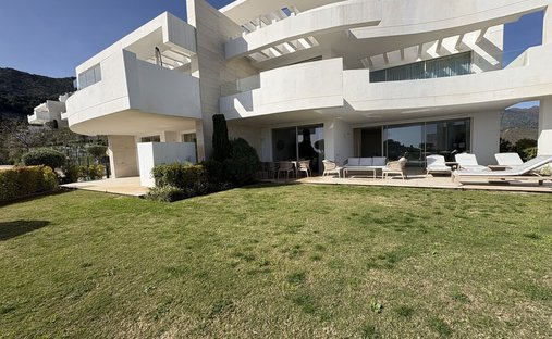 Apartment in Marbella, Andalusia, Spain 1