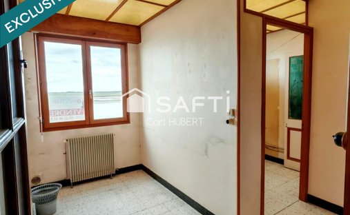 Castle for Sale in Saint-Valery-sur-Somme, Hauts-de-France, France