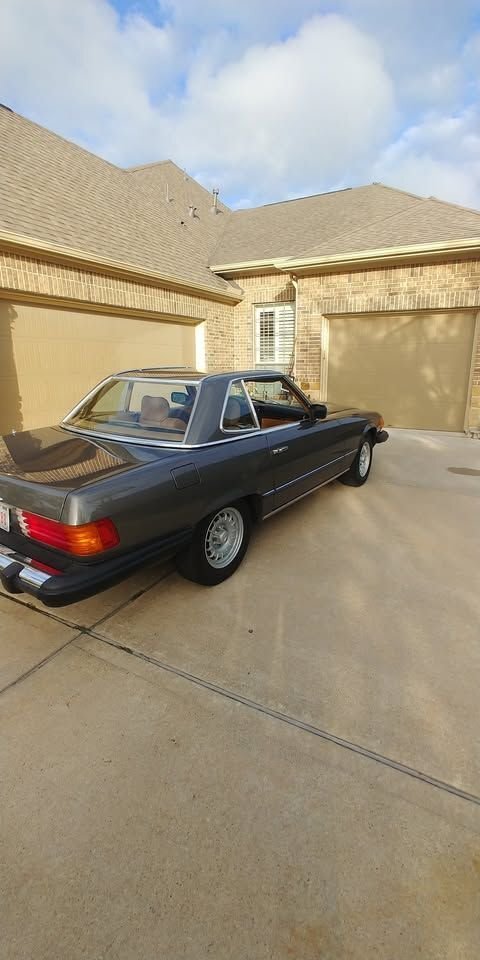 Cabriolet in Glendale, United States 5 - 15511676