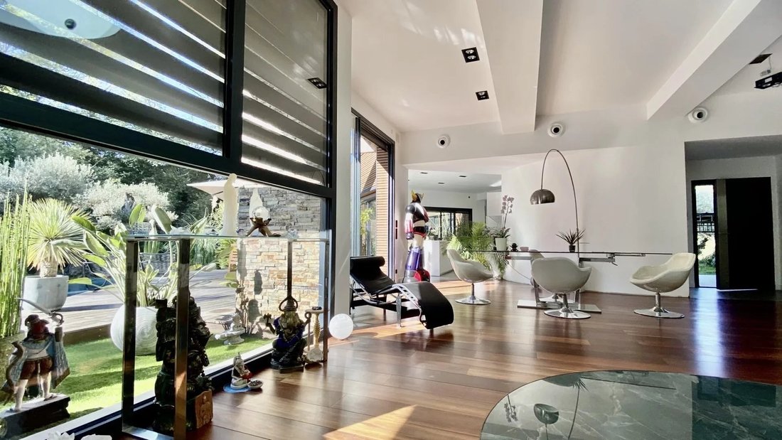 House in Mérignac, Nouvelle-Aquitaine, France 4 - 14805387