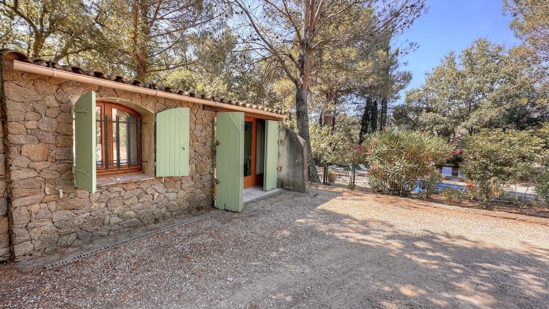 House in La Garde-Freinet, Provence-Alpes-Côte d'Azur, France 4 - 15513437