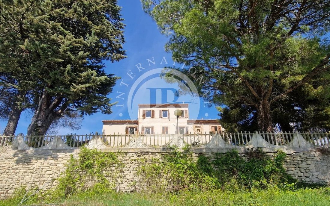Villa in Montedinove, Marche, Italy 2 - 15509360