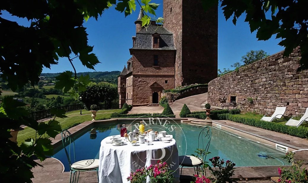 Medieval Castle – Listed Historic Monument