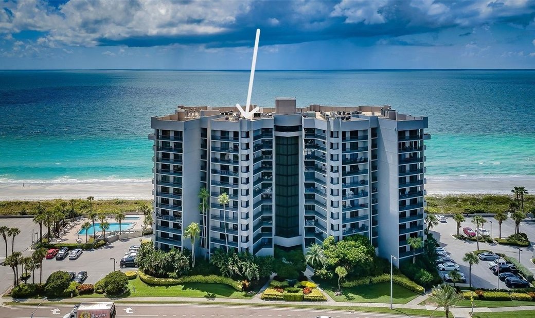 View of Penthouse: Architecture, History, Sustainability, Materials, And ...