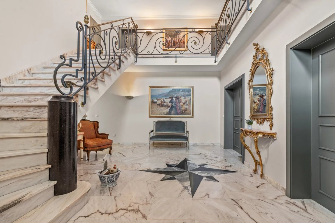 Villa in Luxembourg, Luxembourg District, Luxembourg 3 - 15513099