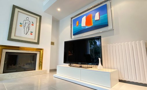 An Incredible Real Estate Asset Overlooking The Ria.