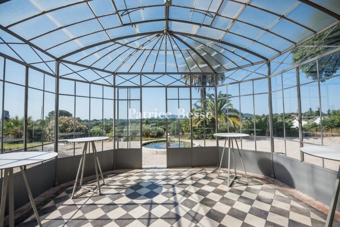 Villa in Toulon, Provence-Alpes-Côte d'Azur, France 3 - 15151015